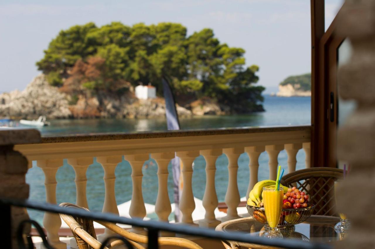 Utopia Parga Exteriör bild